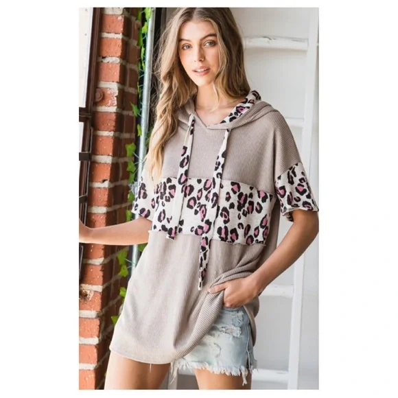 104 $20 start❤️ Pretty hooded animal print hoodie top - Picture 7 of 11